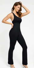 Load image into Gallery viewer, Mill One-shoulder Flare Snatching Jumpsuit